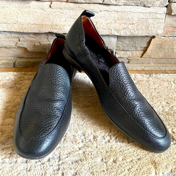 Vionic Shoes - Vionic Amora Faux Fur Insole Loafers Slip On Black Pebbled Leather: 7.5